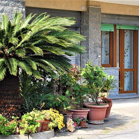 Case Di Rosita Pietra Ligure Exterior photo